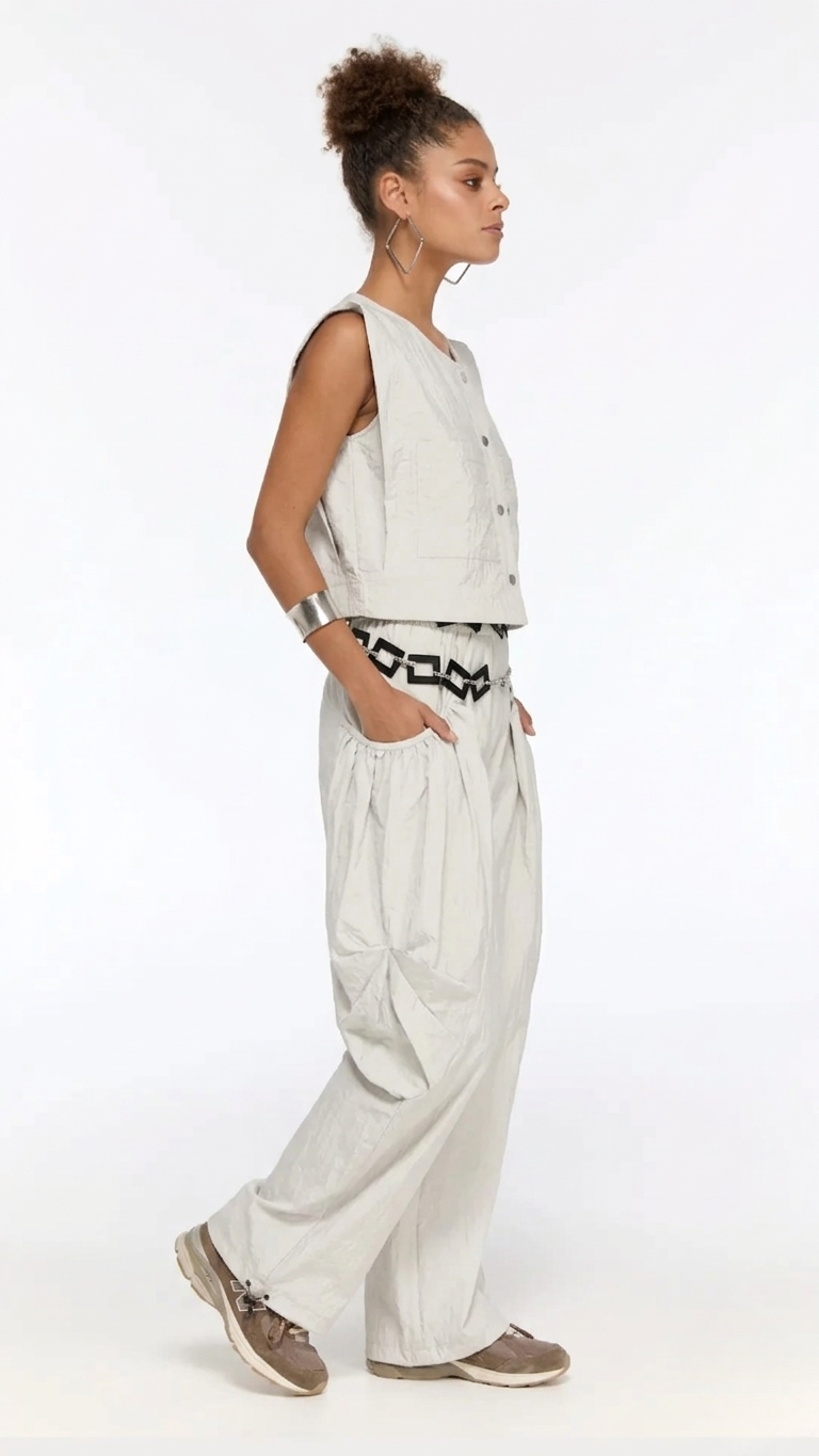 LAMANTE ÖNDEN DÜĞMELİ CROP BLUZ