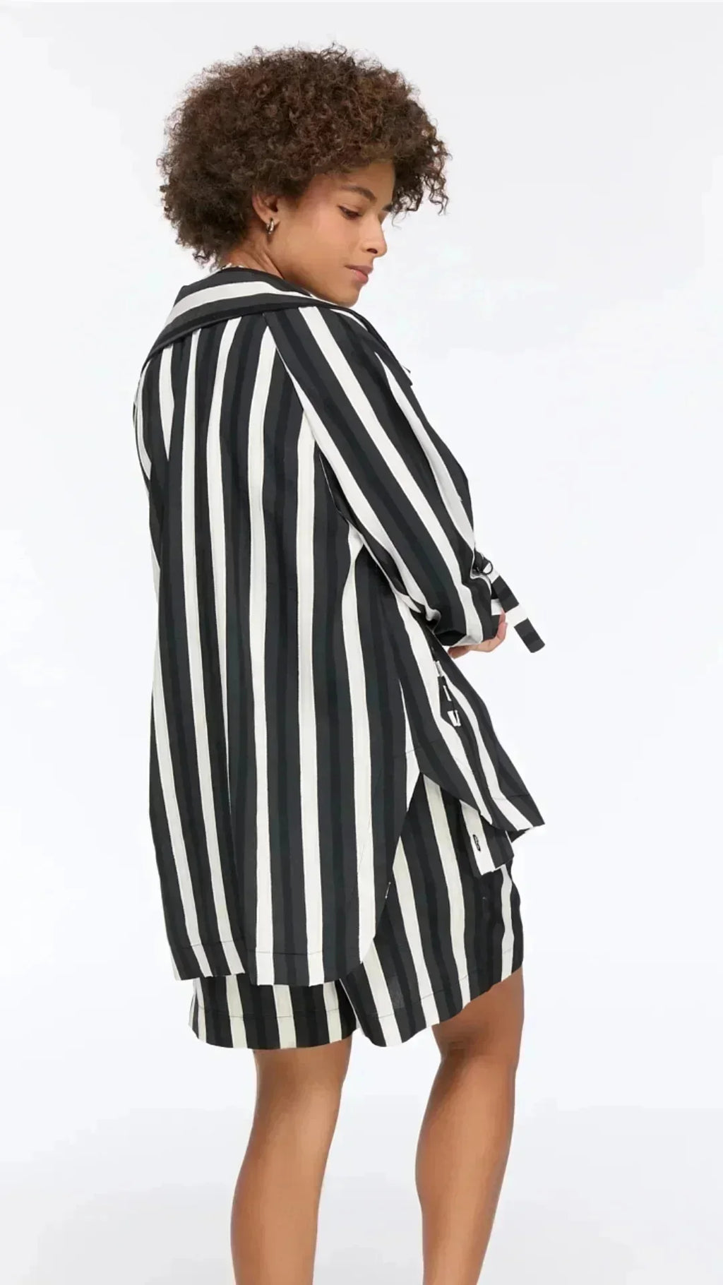 LAMANTE MODERN KESİM ZARİF GÖMLEK